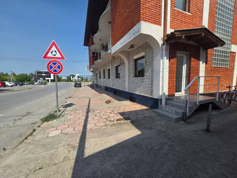 Коммерческое помещение 44 м² в аренду на бульваре 1A в Гевгелии