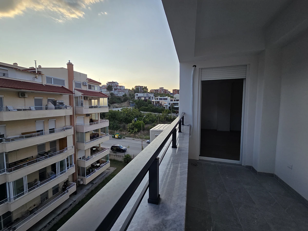 Нов стан 73 м² во Караорман, Гевгелија – долга западна тераса