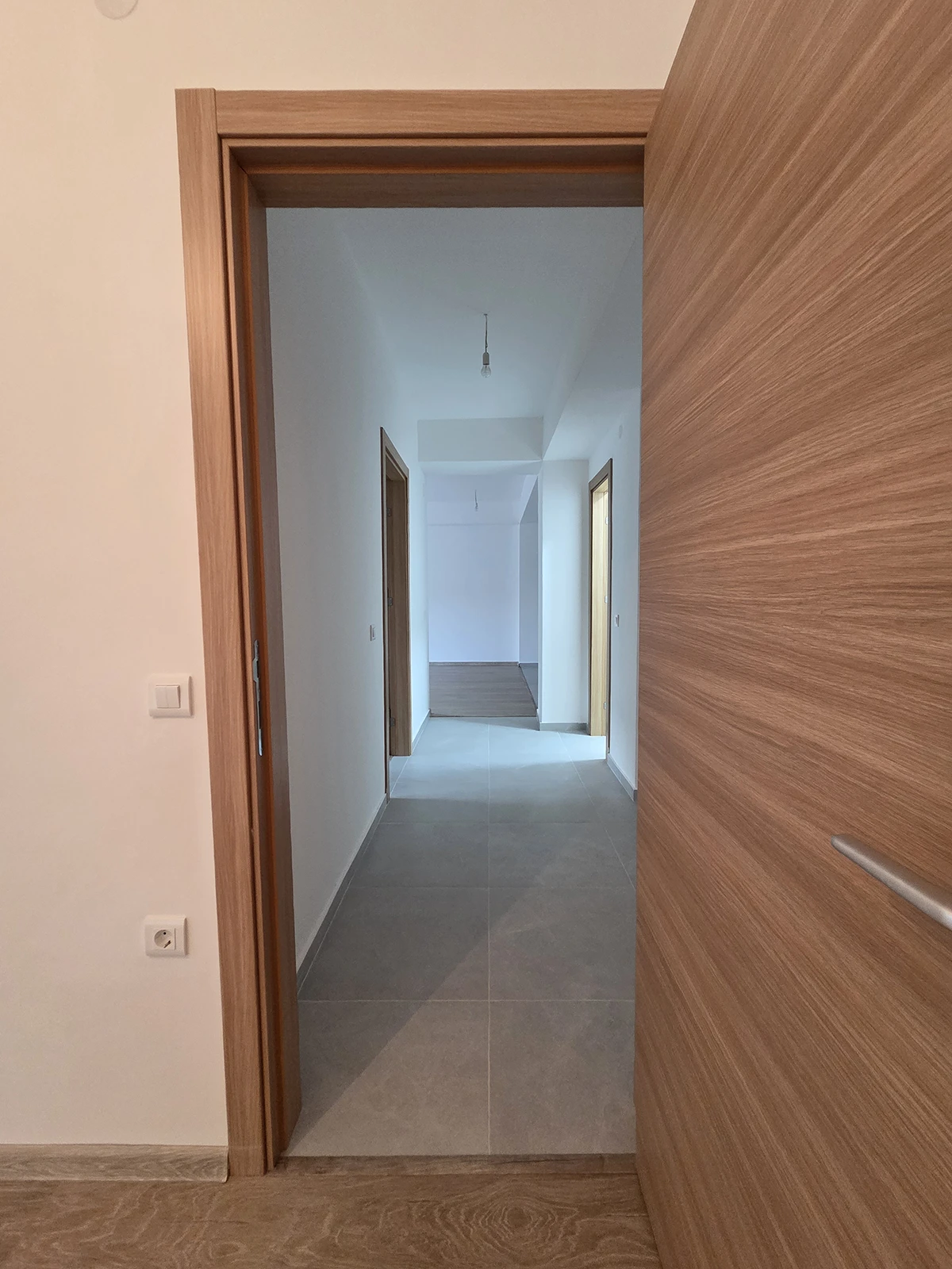 Нов стан 73 м² во Караорман, Гевгелија – внатрешен влезен ходник